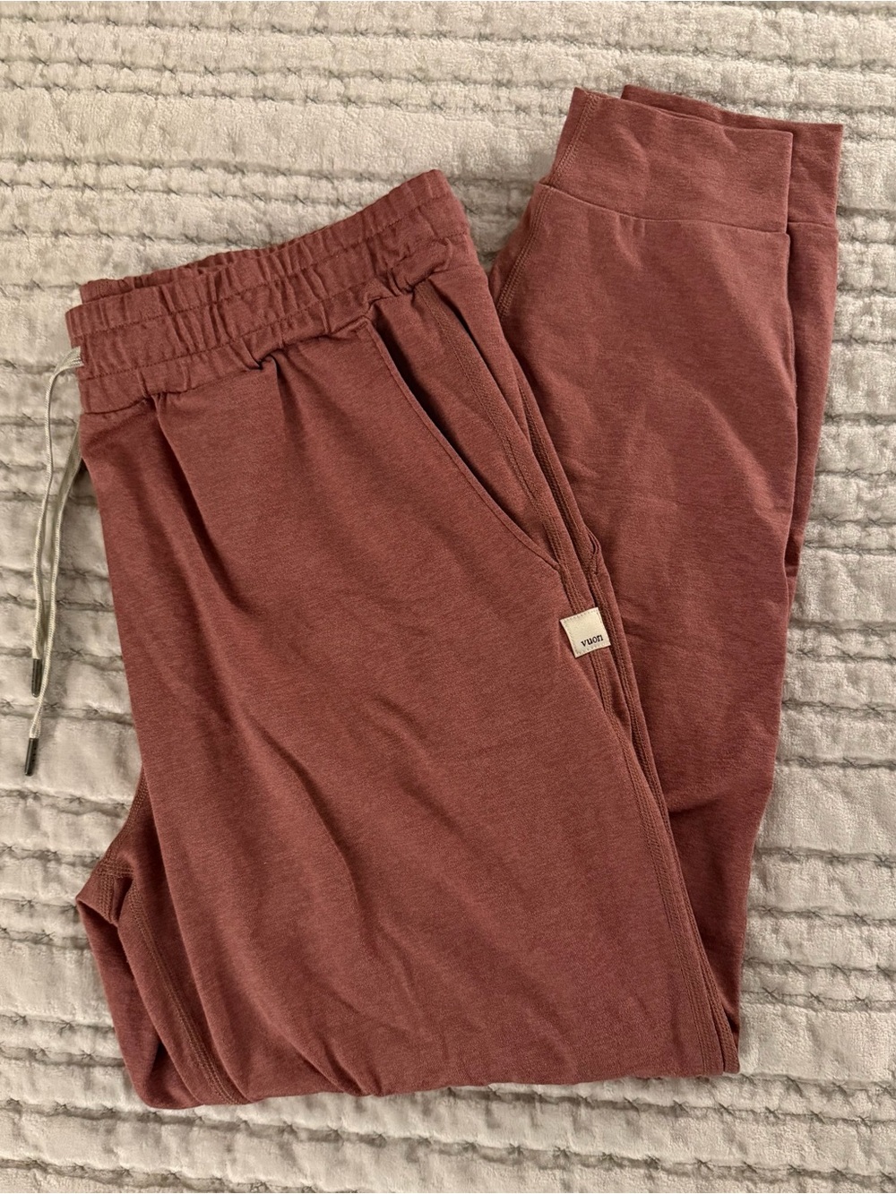 VUORI Woman’s Performance Joggers